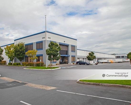 Preview of Industrial space for Rent at 3995 70th Avenue East
