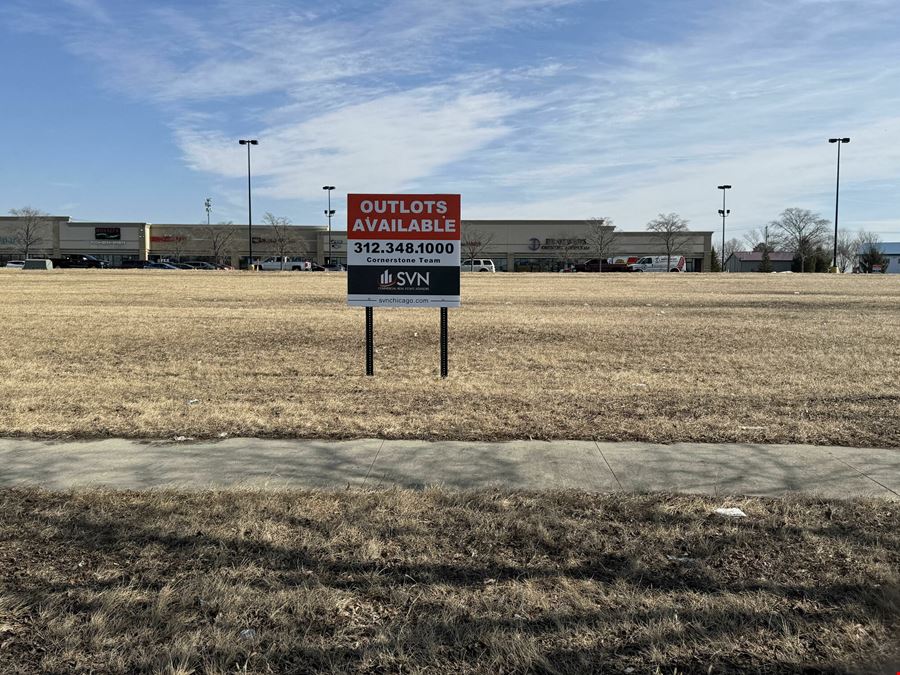 Ottawa Centre | Outlots & Pad Site Available