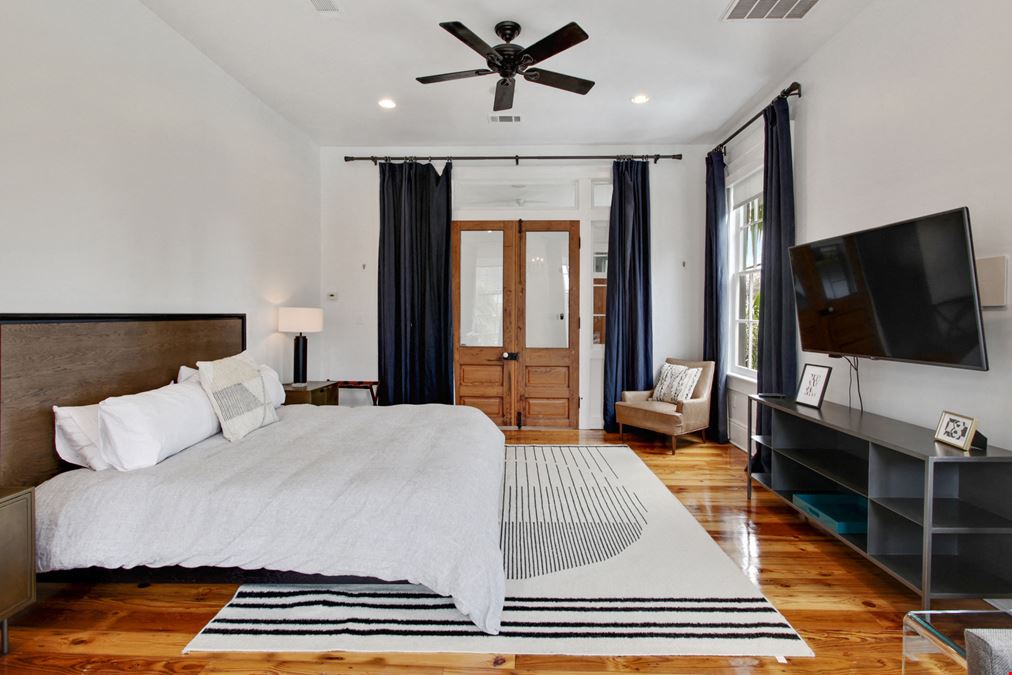 1582 Magazine St. New Orleans, LA