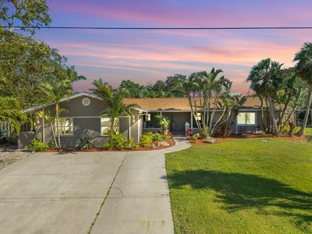 Preview of Multi-Family space for Sale at 1884 Southpointe Dr