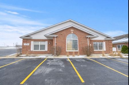 Preview of Office space for Rent at 15859 Ridgeland Ave