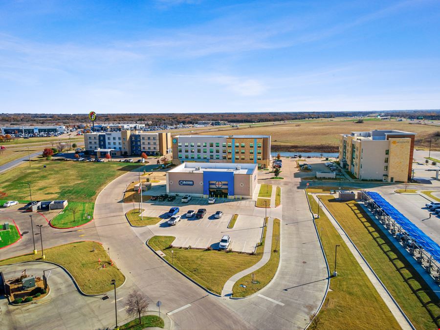 Superior Outfitters: 15-Year Net Lease