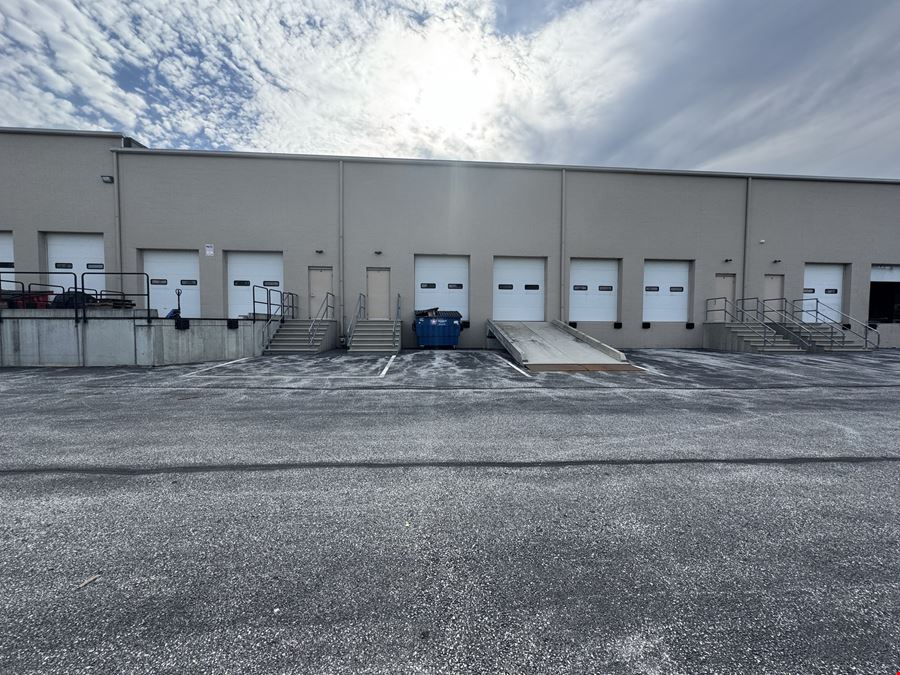 835 Lincoln Avenue, Units 6, 7, & 8