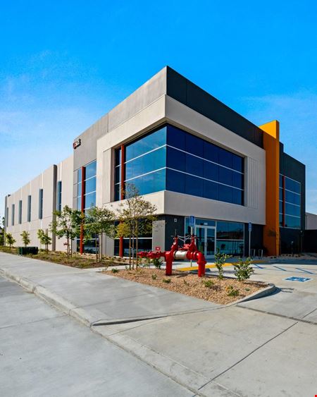 Preview of Industrial space for Rent at Rexford Commerce Crossing - 5635 East 61st Street