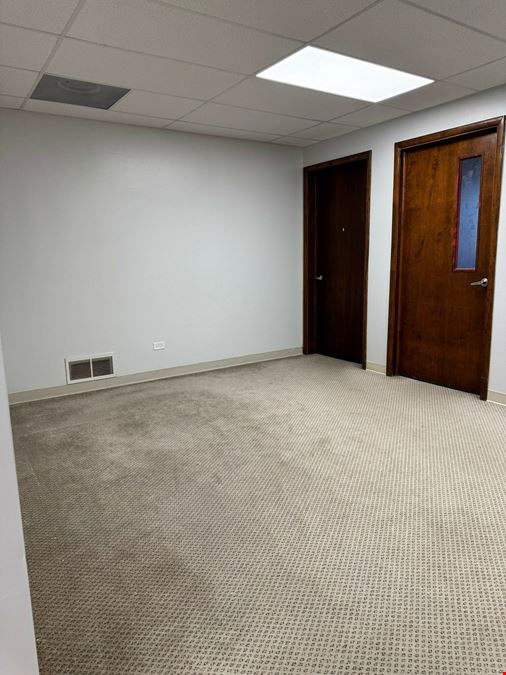 OFFICE BUILDING IN SECLUDED AREA