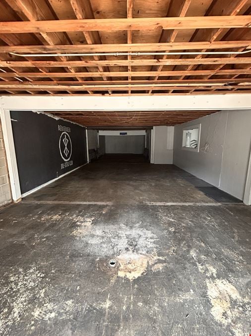 2185 Young Ave