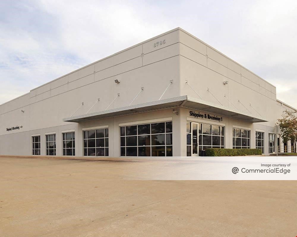 Clay Distribution Center