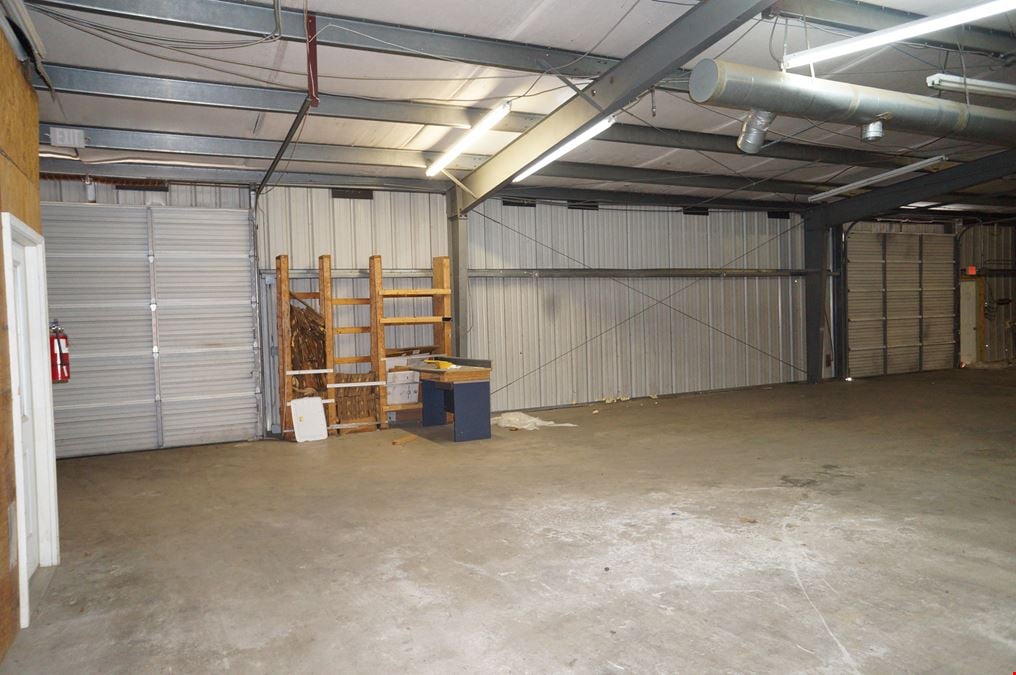 Office Warehouse with Yard Space