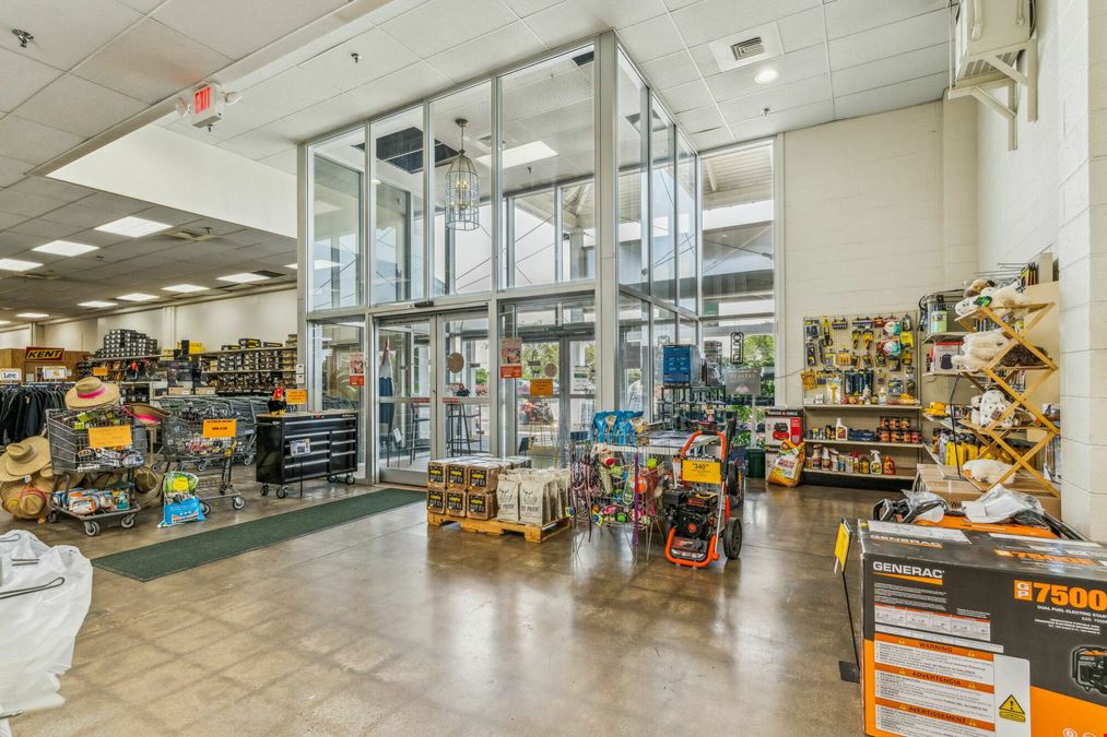 Family Farm & Home Strip Center