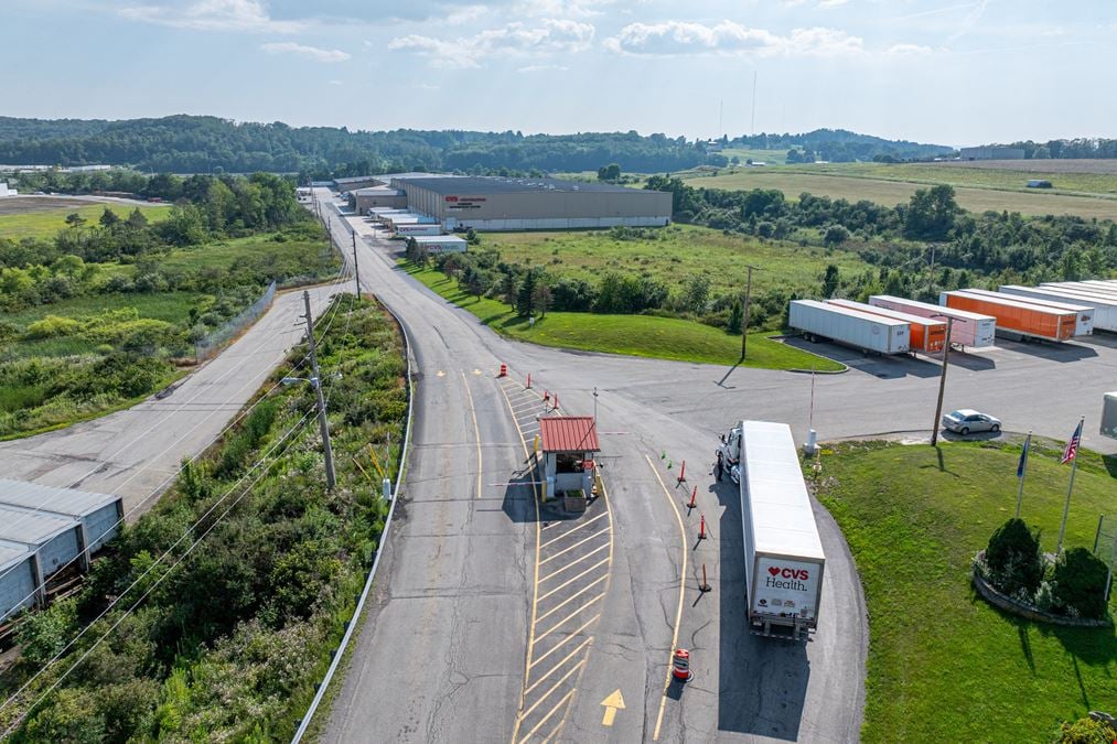 Premier Warehouse Distribution Facility For Sale