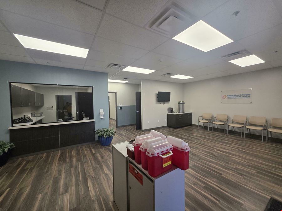 580 N Camino Mercado, Ste 5
