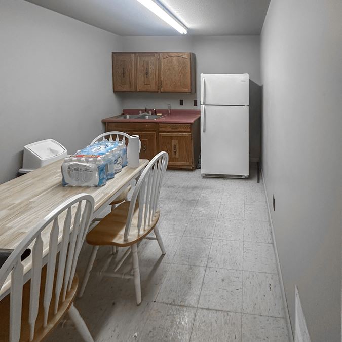 4812 Walcott Rd