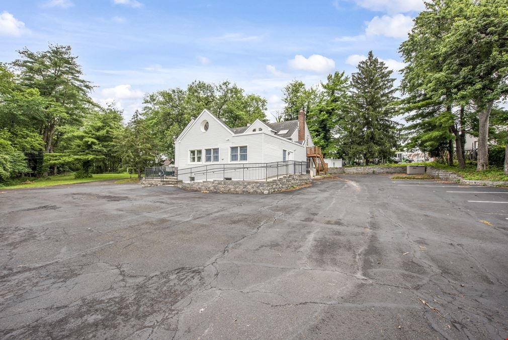 724 Fitzwatertown Rd