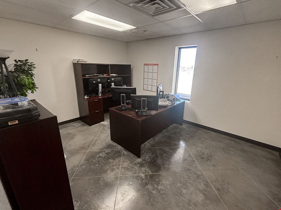 9218 South Service Road I-20