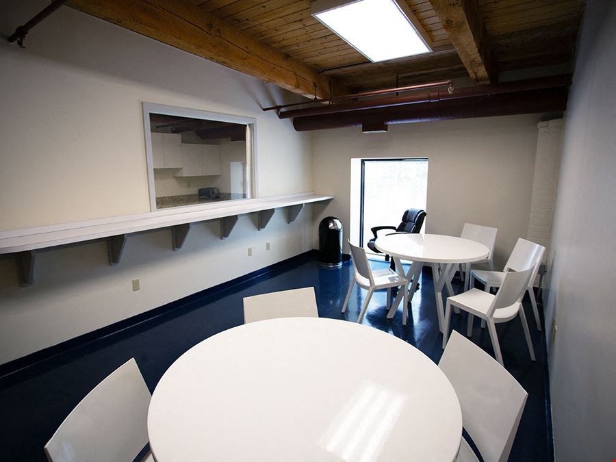 63 Great Rd | Suite 204