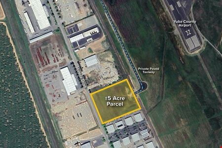 Preview of commercial space at 4593 Skyway