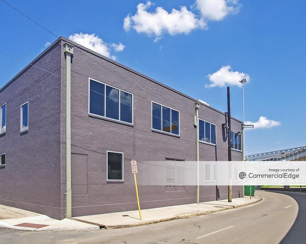 Finesilver Building