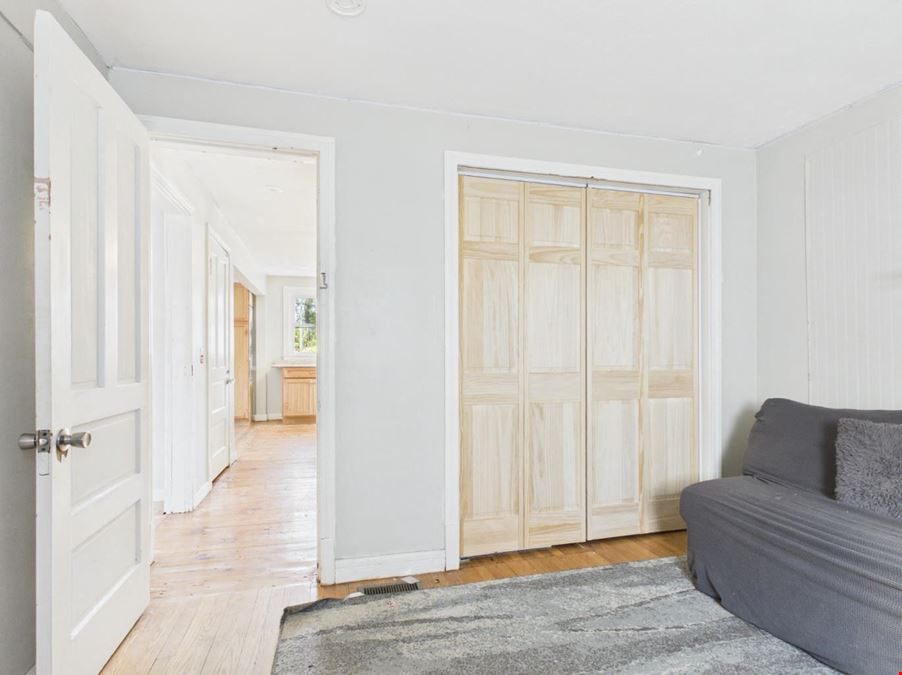 5 Barber St