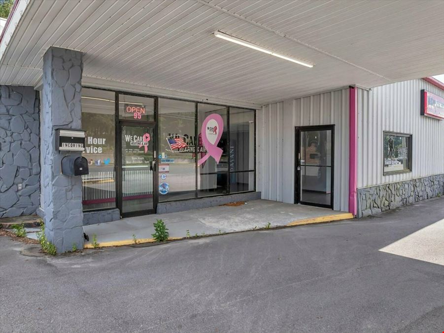 Stand Alone Commercial Building on Main Corridor