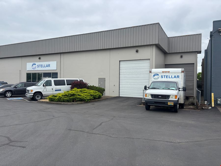 1128 South Commercial Way Southeast