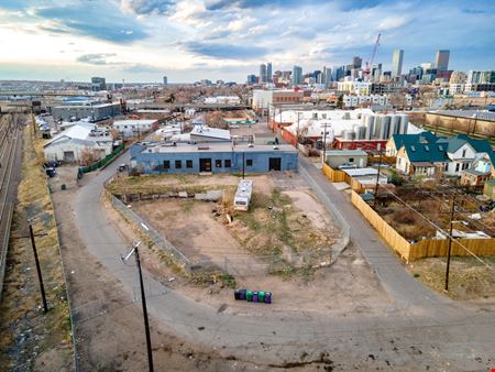 Preview of commercial space at 424 Lipan Street