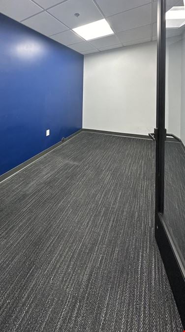 Downtown Ground Floor Retail Space - Hollister Bldg.