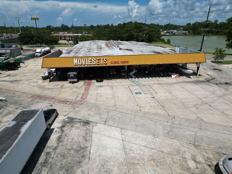 Industrial Building w/500' of Frontage on I-10