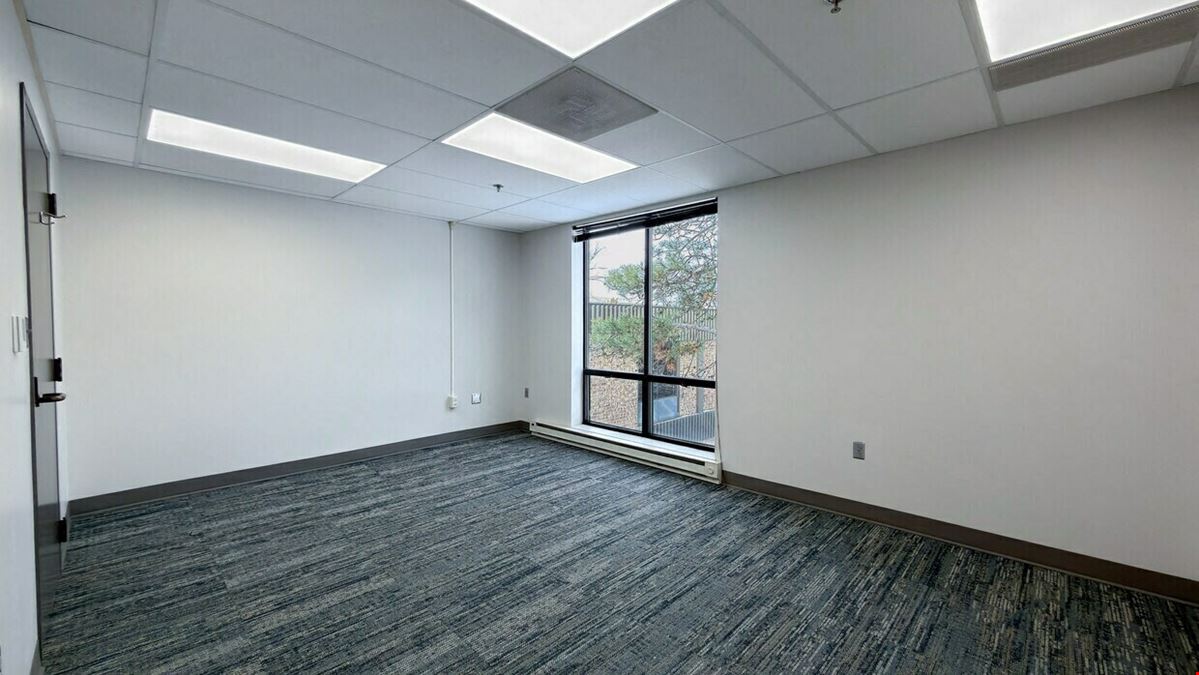6330 Lamar Ave