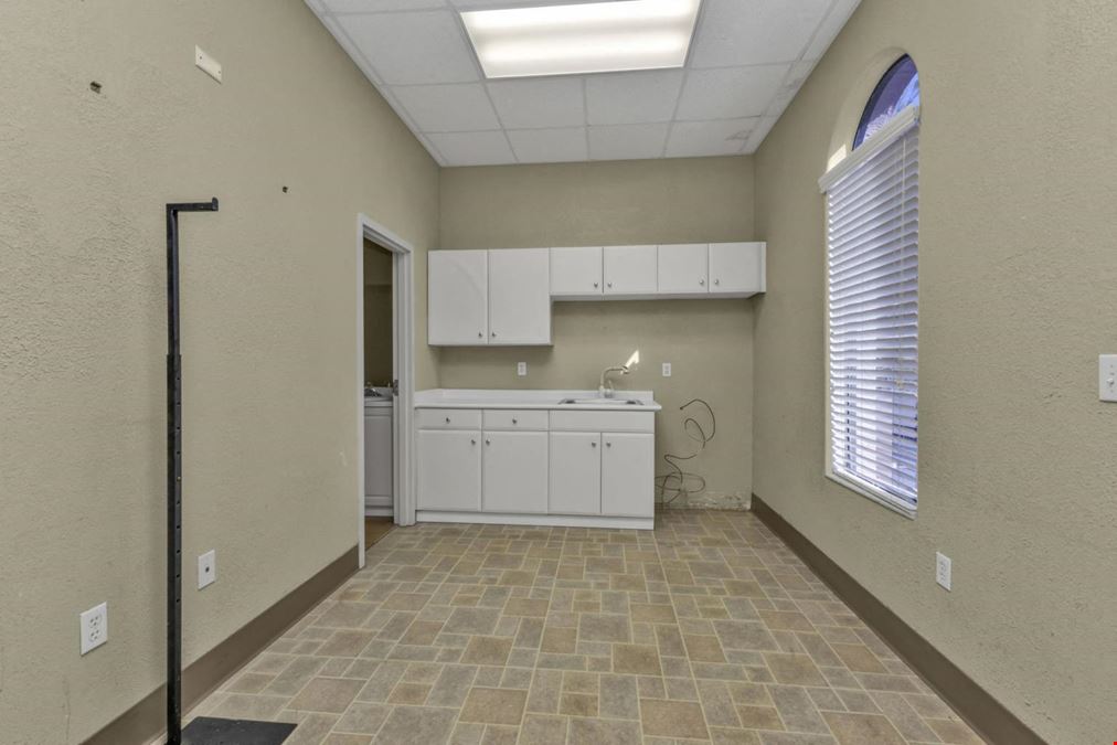 2484 Caring Way 