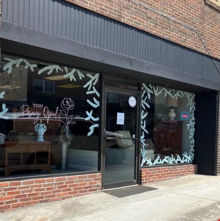 Preview of commercial space at 1521 Front St