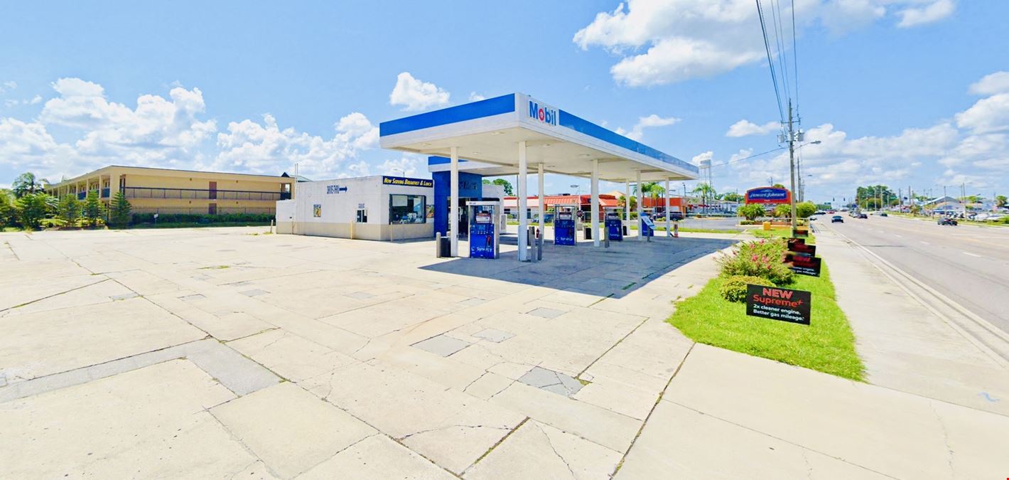 (SELLER FINANCING AVAILABLE)- WINTER HAVEN GAS STATION FOR SALE! (OWNER/USER)