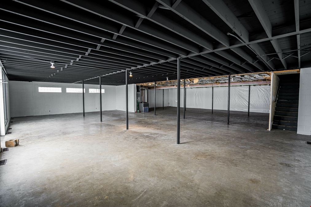 Vermillion Street Two-Story, Standalone, Mixed-Use Retail Bldg with prime visibility