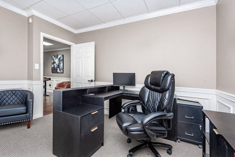 2527 Nelson Miller Pkwy