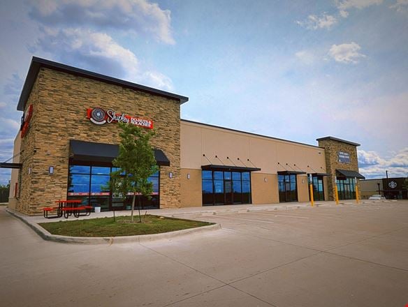 Preview of Retail space for Rent at 2401 NW Loop 820