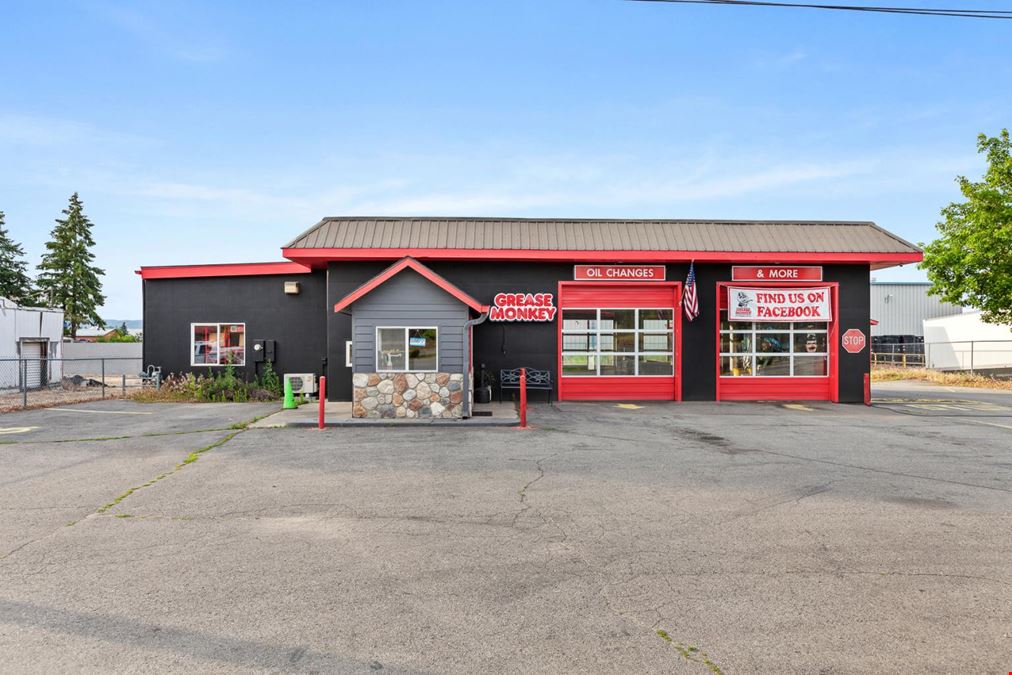 Former Oil Change Station