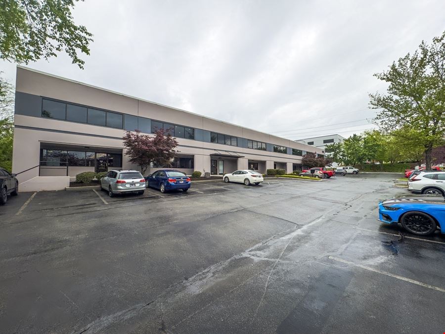 Multi-Tenant Flex Investment Property