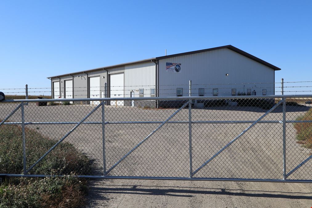 Fully Leased Industrial Investment – ±11,200 SF on ±4.44 Acres in Bakken Market
