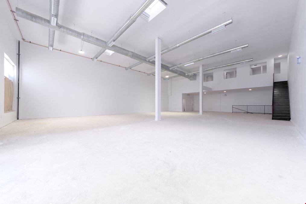 4,000 SF | 7317 Beach Channel Drive | Divisible Retail/Office Space With Open Floor Plan for Lease