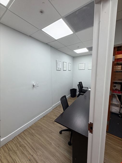 Westland Commons | Suite 1738-1