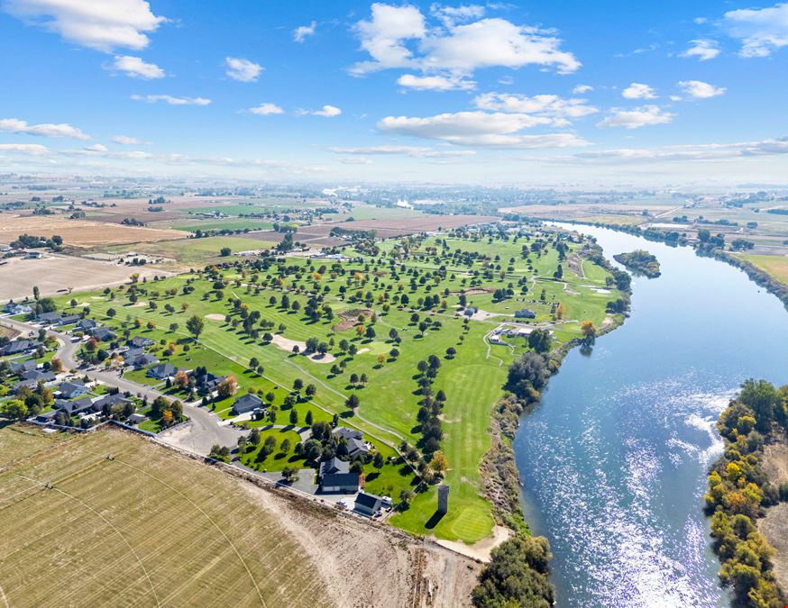 18-HOLE GOLF COURSE FOR SALE