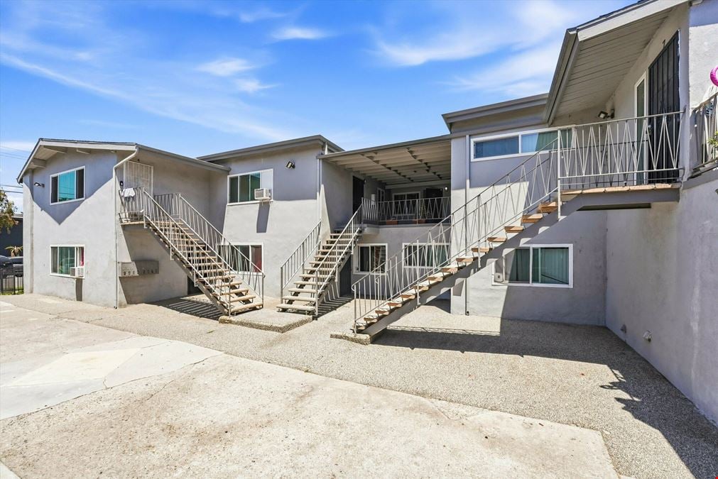 324 E. Leatrice Ln