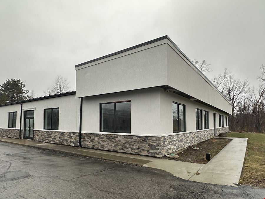 3310 Southwestern Blvd -  2,275+/- SF Retail Opportunity