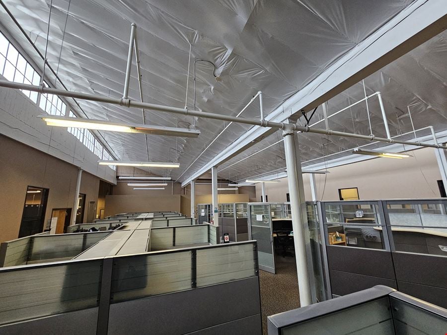 Fully Equipped Wet Manufacturing & Storage Facility