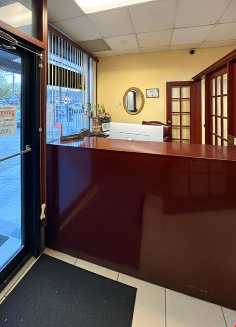 3939 White Plains Road | 4,125 SF Mixed Use Building For Sale On White Plains Rd W/ Finished Basement