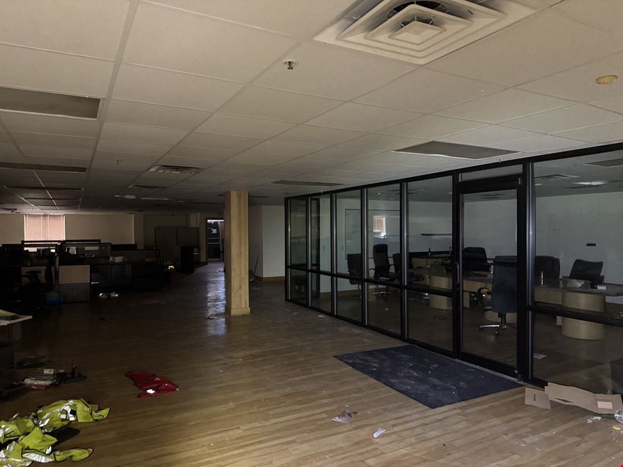 Distribution/Warehouse For Sale