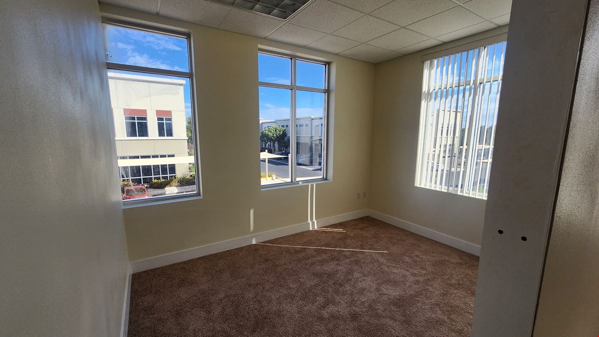 Venture Commerce Center