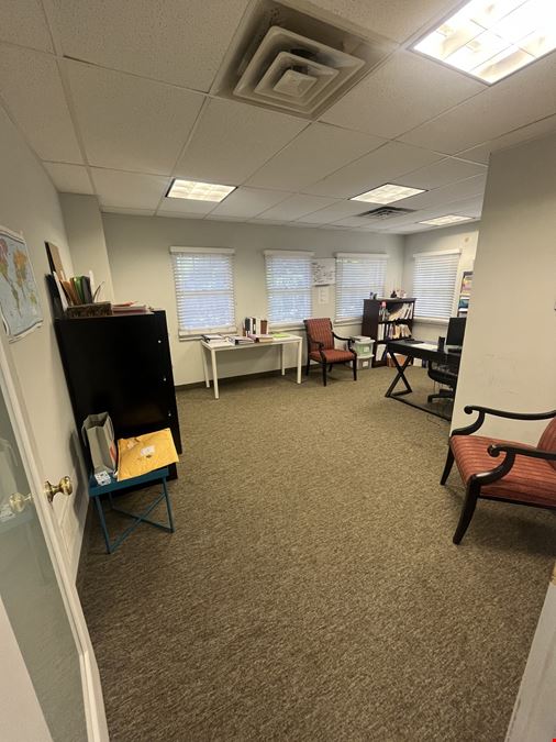 1831 Forest Drive Suite H