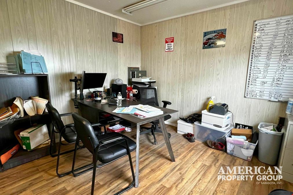 Car Lot/Commercial Space for Lease Sarasota