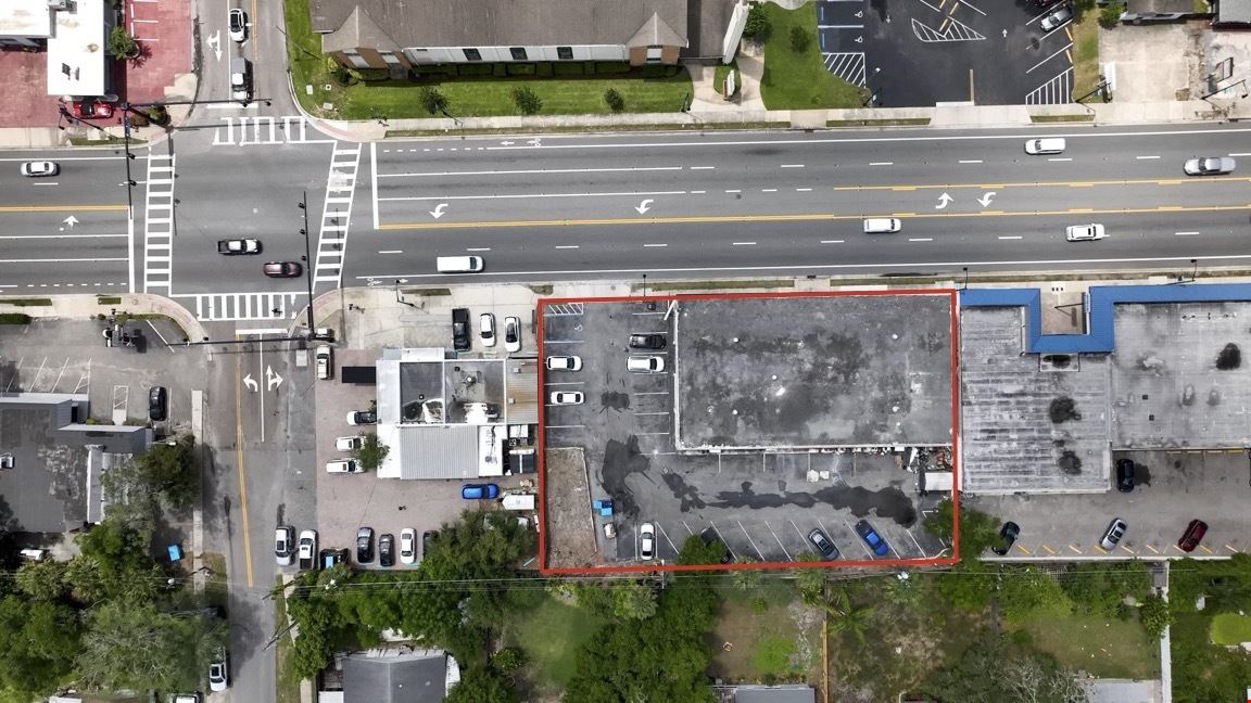 2113 W Fairbanks Ave