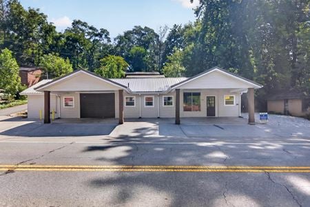 Preview of Retail space for Rent at 520 Reinhardt College Pkwy